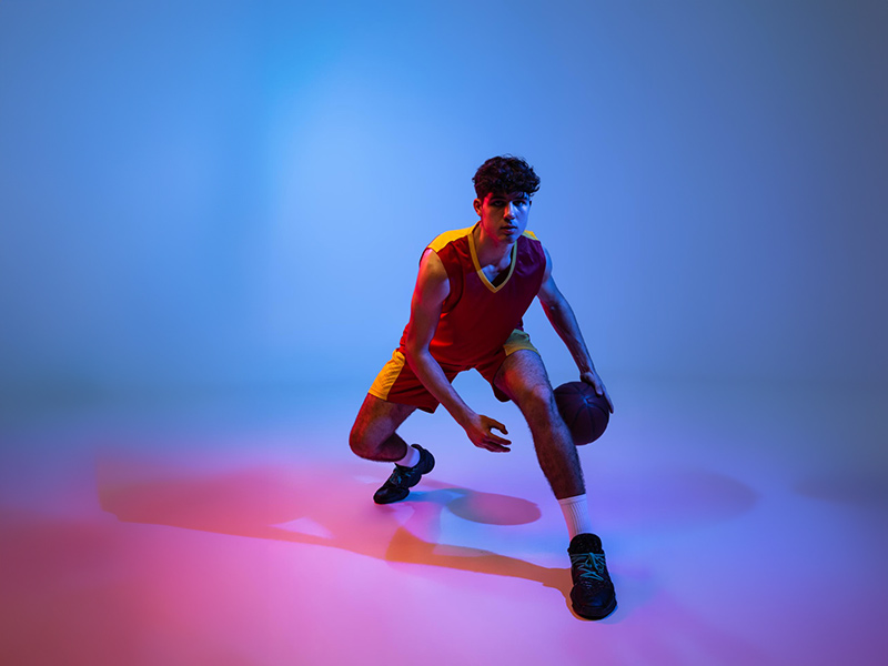 维兰纽瓦回忆科比81分之夜：二盯三联就为了防他，简直是在拍电影