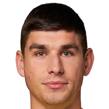 鲁斯兰·马利诺夫斯基